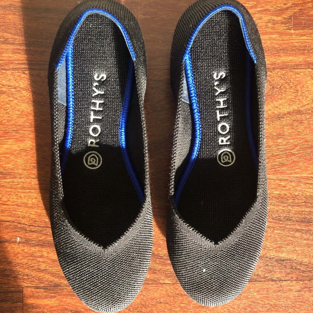 Rothy’s Black Solid Flats